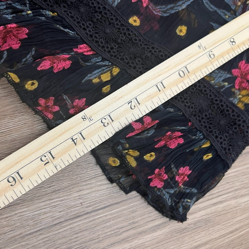 Free People S Black Sheer Floral Boho Blouse Open Back Crochet Trim Festival - Picture 10 of 10